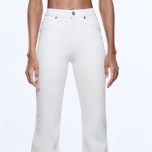 White Zara flare bottom jeans high rise